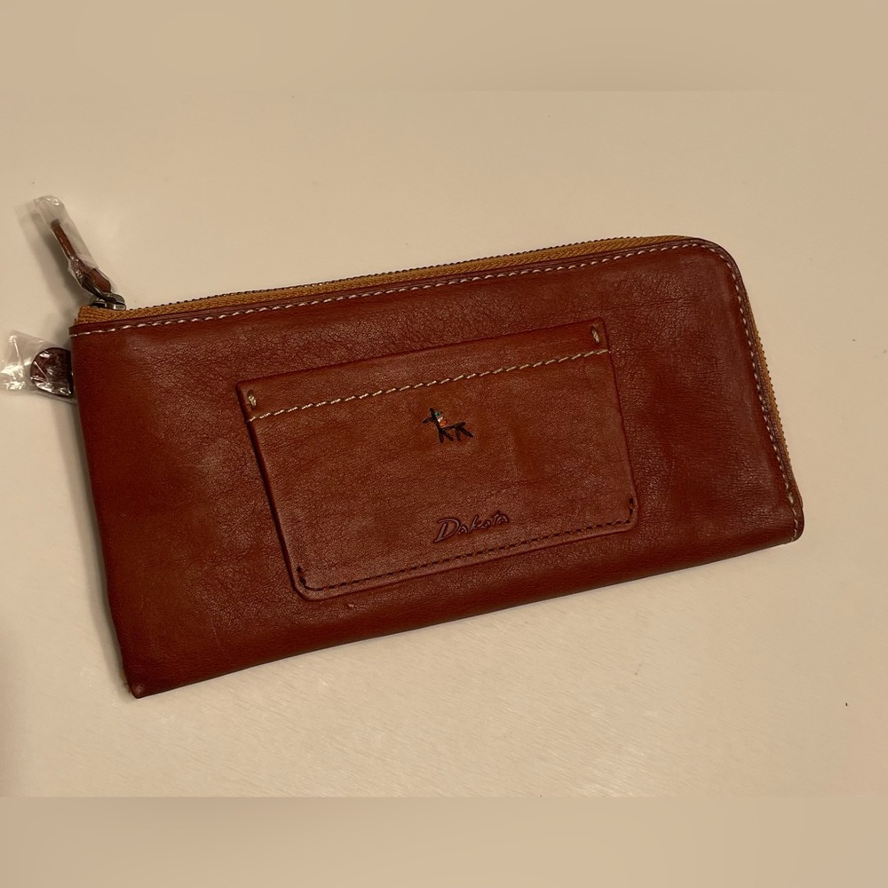 Dakota leather long zippy wallet